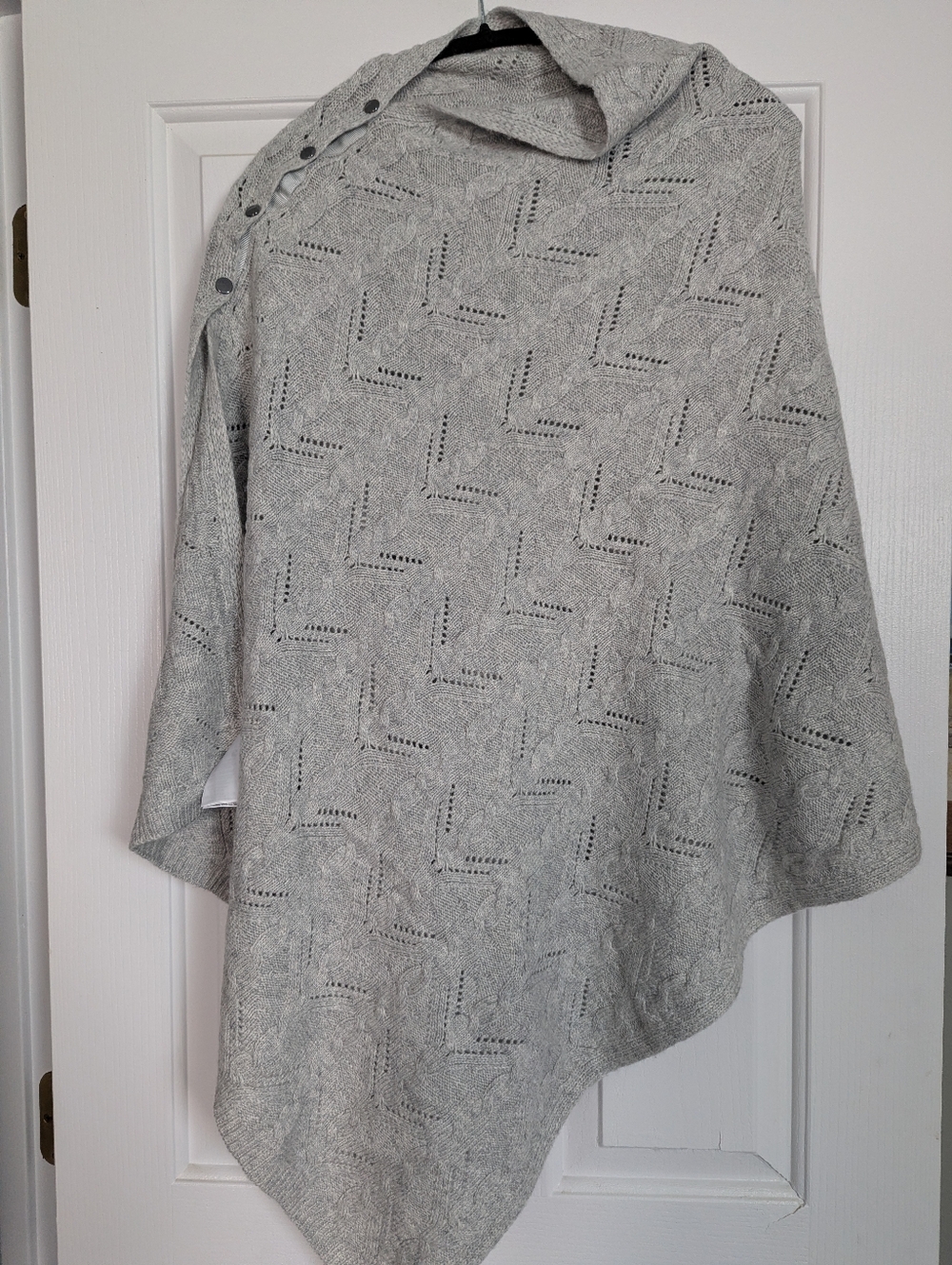Seraphine Light Gray Knit Poncho, NWOT